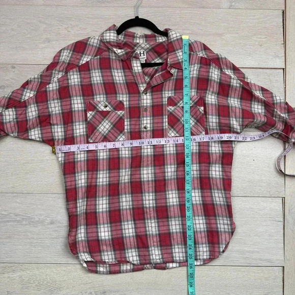 Haute Hippie Red Plaid Henley Pullover Flannel Elbow
Sleeve Top - Picture 7 of 7